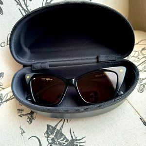 Blackfly fly kitten sunglasses. Like new!